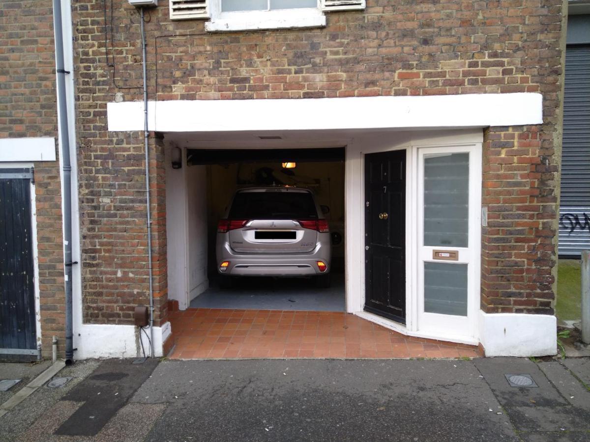 Fantastic 3 Bed Brighton House- Sleeps 6- Superfast Wifi And Garage Apartment Ngoại thất bức ảnh