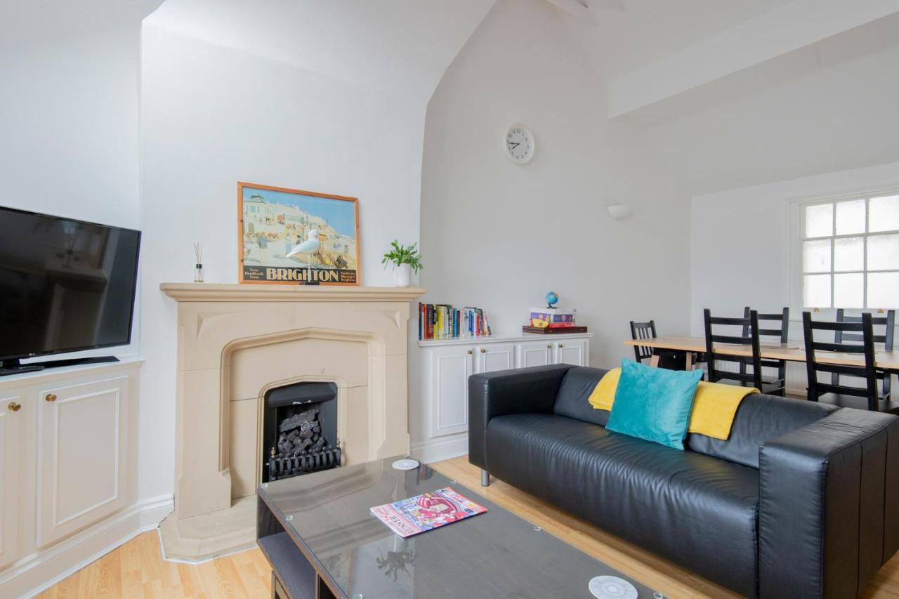 Fantastic 3 Bed Brighton House- Sleeps 6- Superfast Wifi And Garage Apartment Ngoại thất bức ảnh