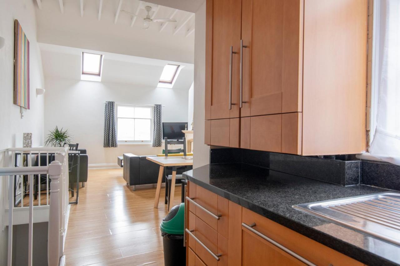 Fantastic 3 Bed Brighton House- Sleeps 6- Superfast Wifi And Garage Apartment Ngoại thất bức ảnh